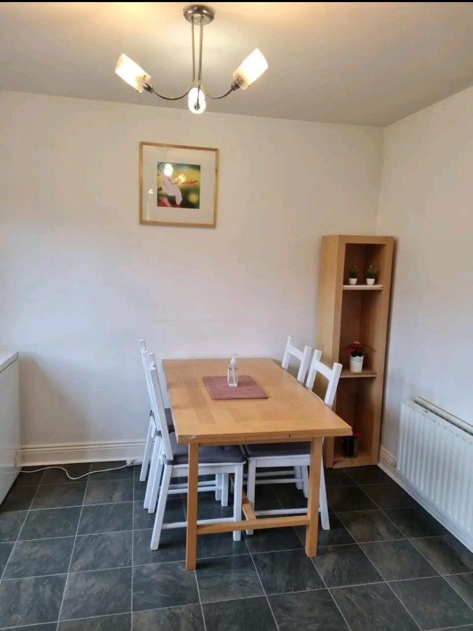 1 Cozy Bedroom Near Airport And City Centre 3People Dublin Eksteriør bilde